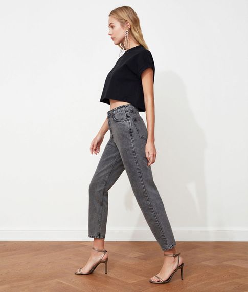 Джинсы Trendyol