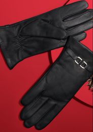 Перчатки Tchibo xarid qilish