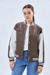 Женская ветровка средняя длина xarid qilish