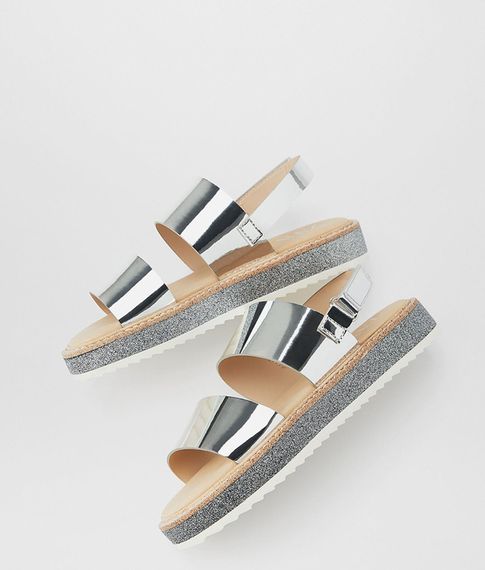 Босоножки Zara