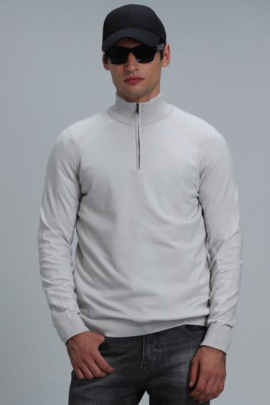 Свитер xarid qilish