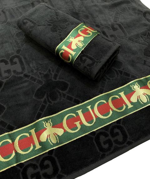 Комплект из 2-х велюрово-хлопковых полотенец