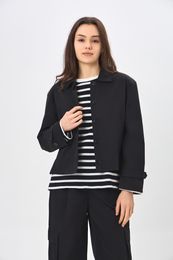 Купить Женская ветровка