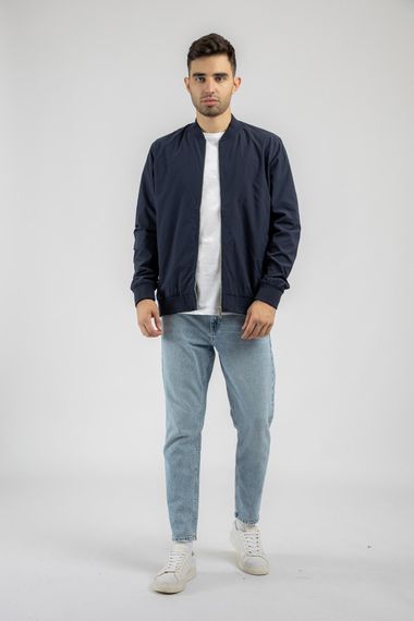 Ветровка короткая длина