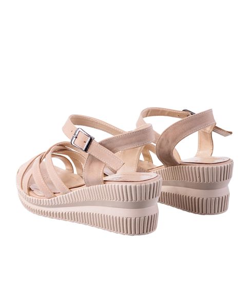 Босоножки BYN