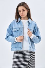 Женская ветровка короткая длина xarid qilish