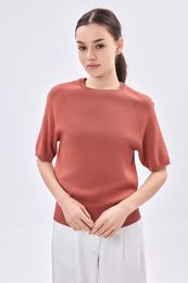 Женский джемпер короткий рукав xarid qilish