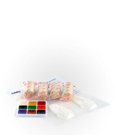 Игрушка объемная из глины "Космическая ракета"