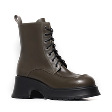 Купить Ботинки