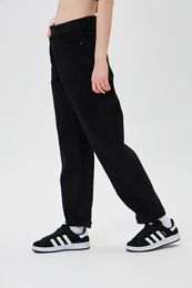 Купить Женские джинсы