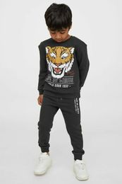 Купить Костюм H&M