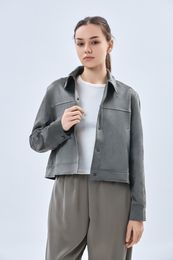 Купить Женская ветровка короткая длина