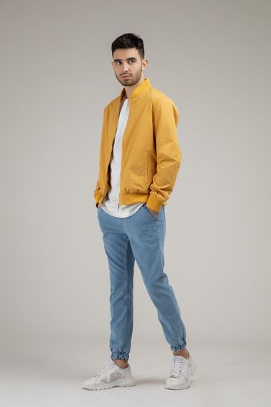 Ветровка короткая длина