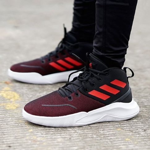 Кроссовки Adidas