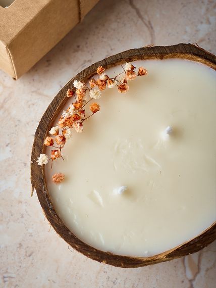 Свеча в кокосе Caramel Popcorn, 170мл