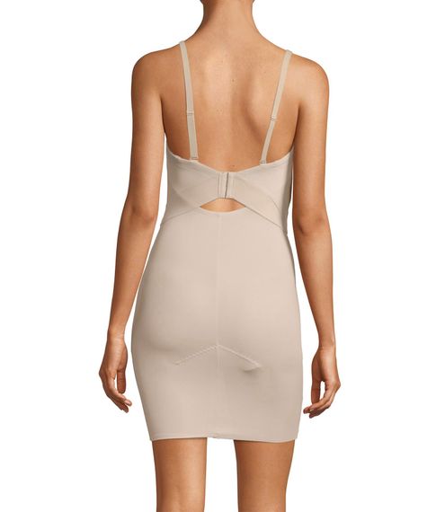 Утягивающее белье MAIDENFORM