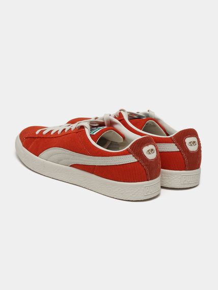 Баскетбольные кроссовки Puma Basket VTG Butter Goods 381099-02