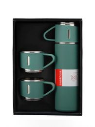 Термос + 2 кружки xarid qilish