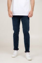 Джинсы xarid qilish