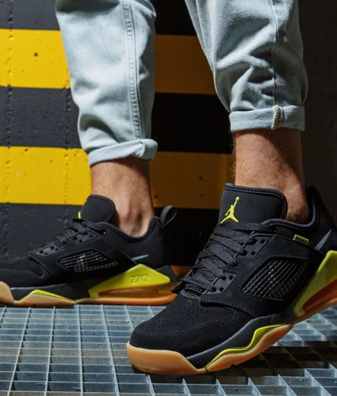 Кроссовки JORDAN MARS 270 LOW ( US 9)