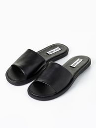 Купить Шлепанцы Steve Madden