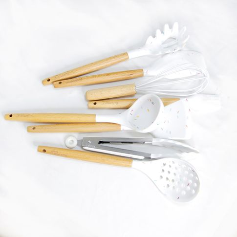 Набор кухонных инструментов из силикона 9 предметов ( белый) kuk-04/91601