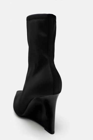 Ботинки Zara