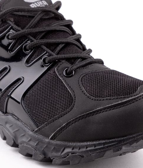 Кроссовки Buka