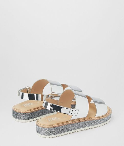 Босоножки Zara