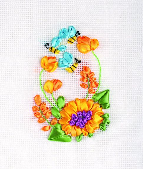 Вышивка лентами "Медовый луг" LORI