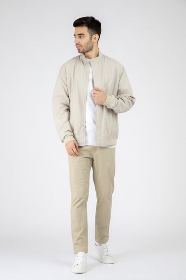 Ветровка короткая длина