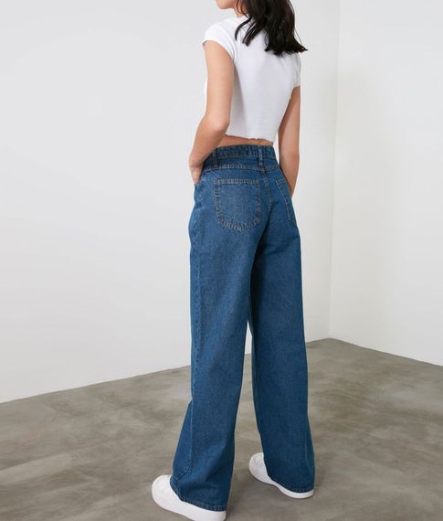 Джинсы Trendyol