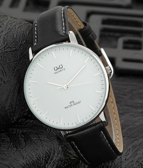 Часы Q&Q QZ00J301Y