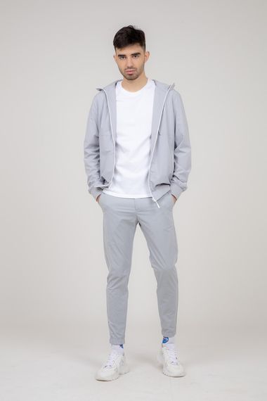 Ветровка короткая длина