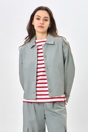 Купить Женская ветровка