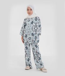 Костюм Cosmos xarid qilish