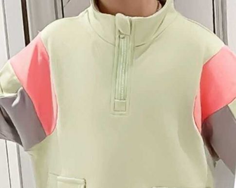 Спортивный костюм для девочки