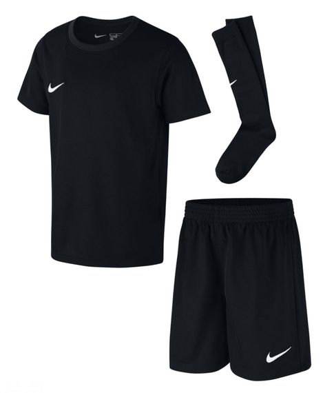 Комплект Nike xarid qilish