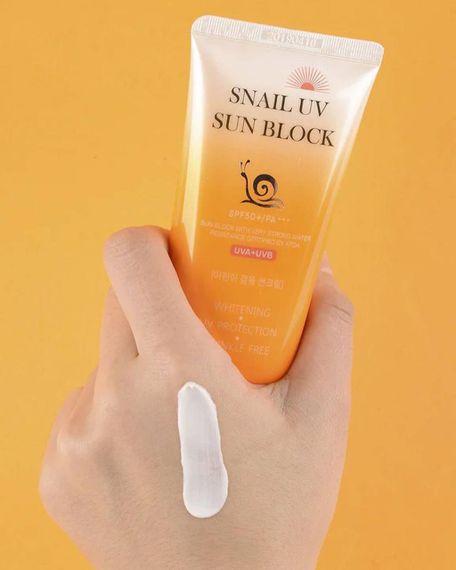 Солнцезащитный крем с улиточным муцином Jigott Snail Uv Sun Block Cream SPF50+/PA+++,70 ml xarid qilish